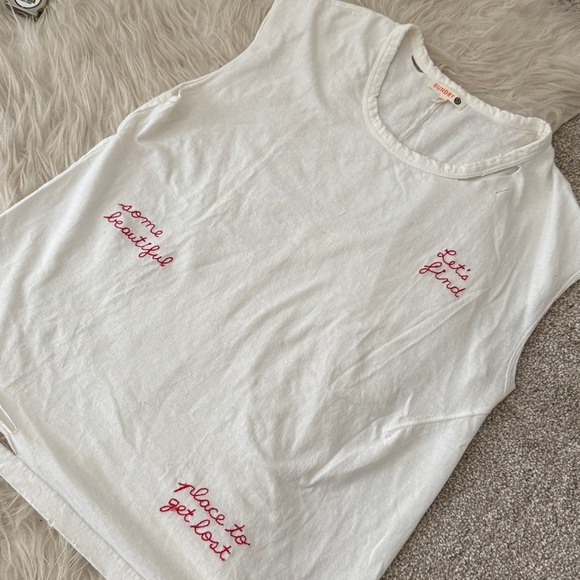 Sundry By "Anthropologie" muscle Tee with embroidery - Picture 1 of 5